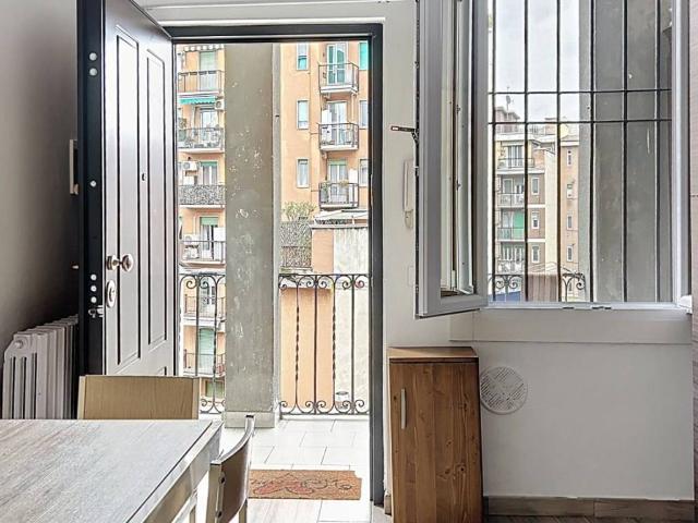 Appartamento in vendita a Municipio 8 di Milano, Milano