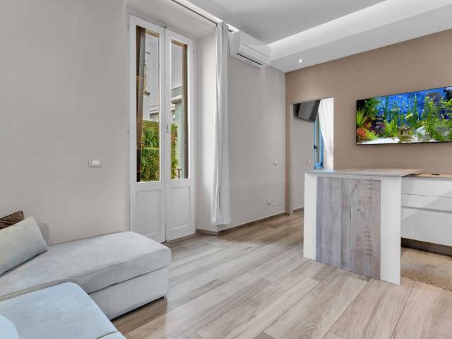 Appartamento in vendita a Municipio 8 di Milano, Milano