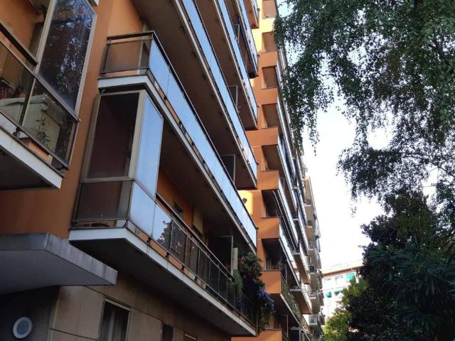 Appartamento in vendita a Municipio 7, Milano