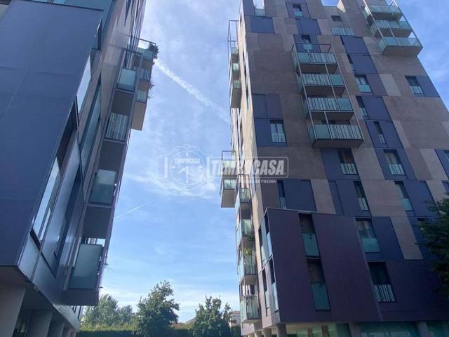 Appartamento in vendita a Municipio 8 di Milano, Milano