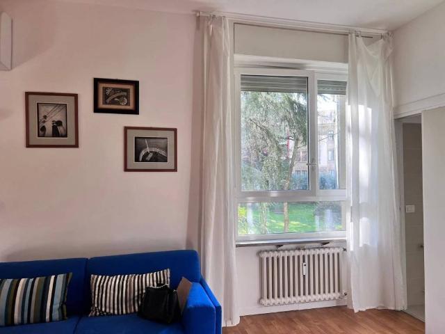 Appartamento in vendita a Municipio 8 di Milano, Milano