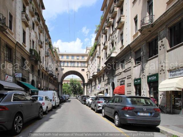Appartamento in vendita a Municipio 1, Milano