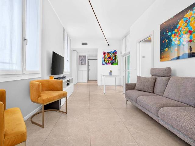 Appartamento in vendita a De Angeli - Monte Rosa, Milano