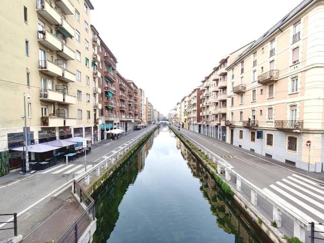 Appartamento in vendita a Municipio 6, Milano