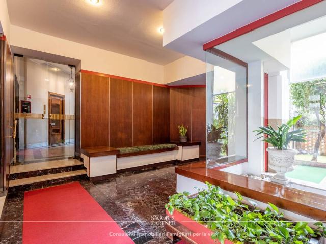 Appartamento in vendita a De Angeli - Monte Rosa, Milano