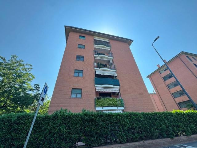 Appartamento in vendita a Municipio 4, Milano