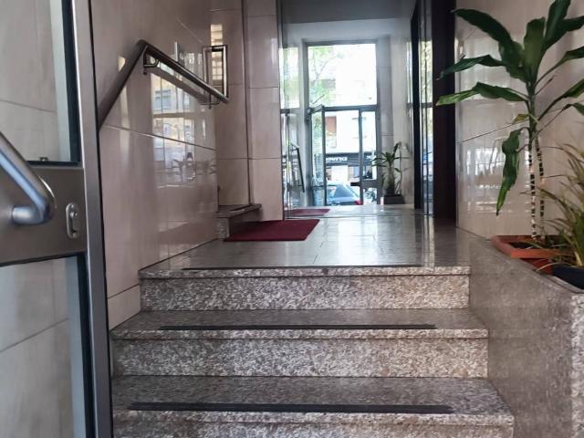 Appartamento in vendita a Municipio 8 di Milano, Milano