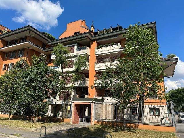 Appartamento in vendita a Lampugnano, Milano