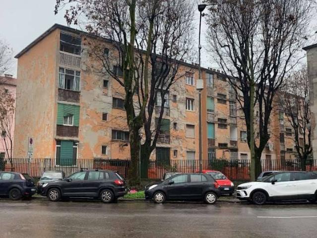 Appartamento in vendita a Municipio 7, Milano