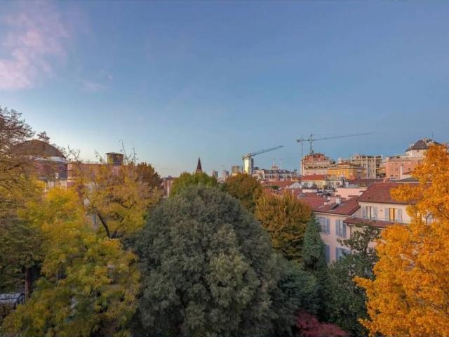 Appartamento in vendita a Municipio 1, Milano
