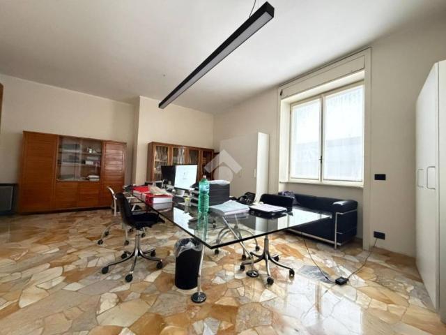 Appartamento in vendita a Municipio 4, Milano