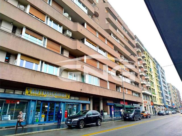 Appartamento in vendita a Municipio 8 di Milano, Milano