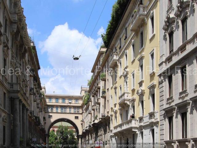 Appartamento in vendita a Municipio 1, Milano