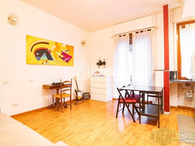 Appartamento in vendita a Municipio 2, Milano