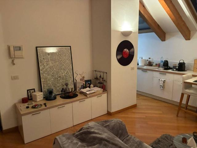 Appartamento in vendita a Municipio 2, Milano