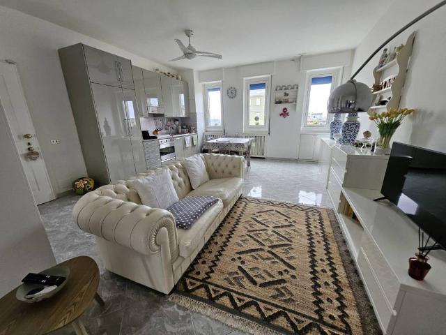 Appartamento in vendita a Municipio 6, Milano