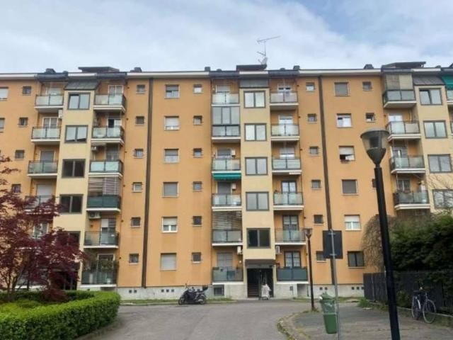 Appartamento in vendita a Municipio 8 di Milano, Milano