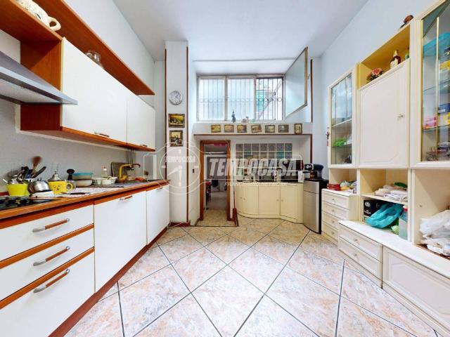 Appartamento in vendita a Municipio 8 di Milano, Milano
