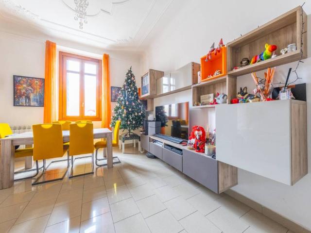 Appartamento in vendita a Municipio 9, Milano