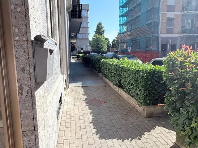 Appartamento in vendita a Municipio 4, Milano