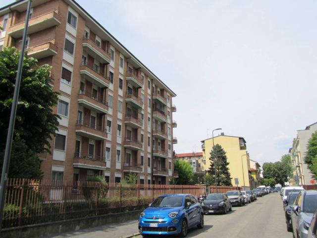 Appartamento in vendita a Municipio 9, Milano