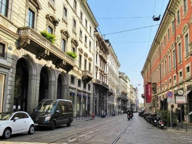 Appartamento in vendita a Duomo, Milano