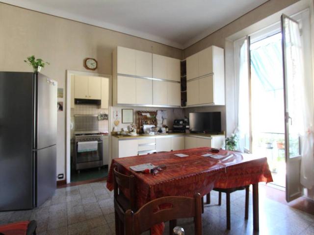 Appartamento in vendita a Municipio 9, Milano