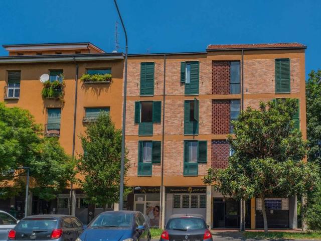 Appartamento in vendita a Municipio 8 di Milano, Milano