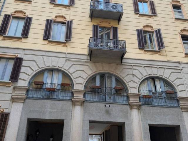 Appartamento in vendita a Municipio 1, Milano