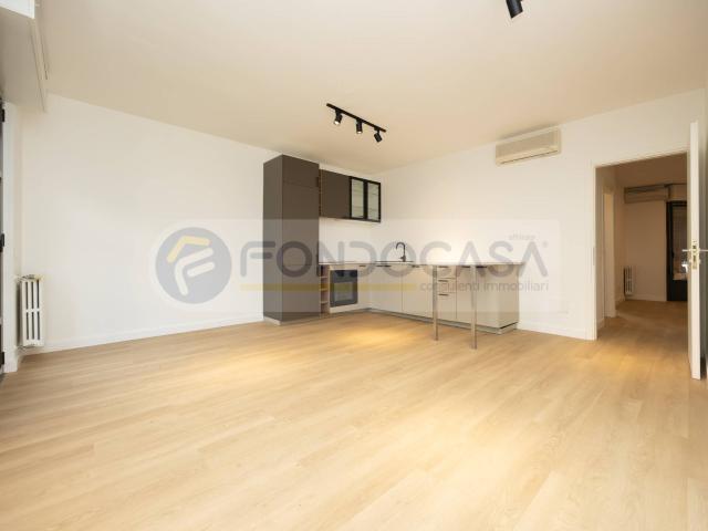 Appartamento in vendita a Adriano, Milano