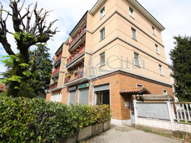Appartamento in vendita a Municipio 8 di Milano, Milano