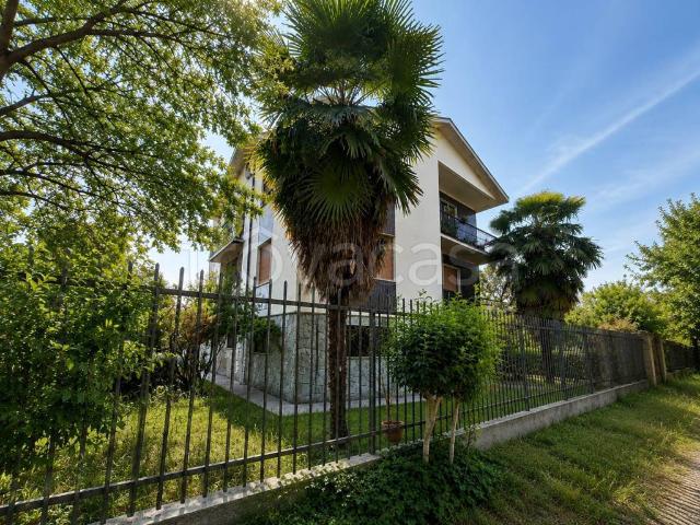 Appartamento in vendita a Municipio 7, Milano