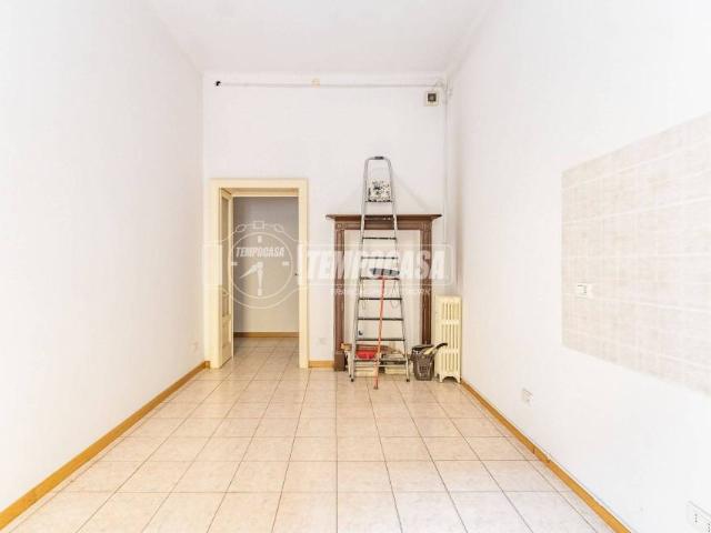 Appartamento in vendita a Municipio 9, Milano