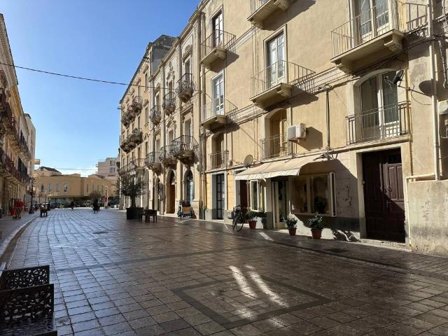 Appartamento in vendita a Milazzo, Sicilia