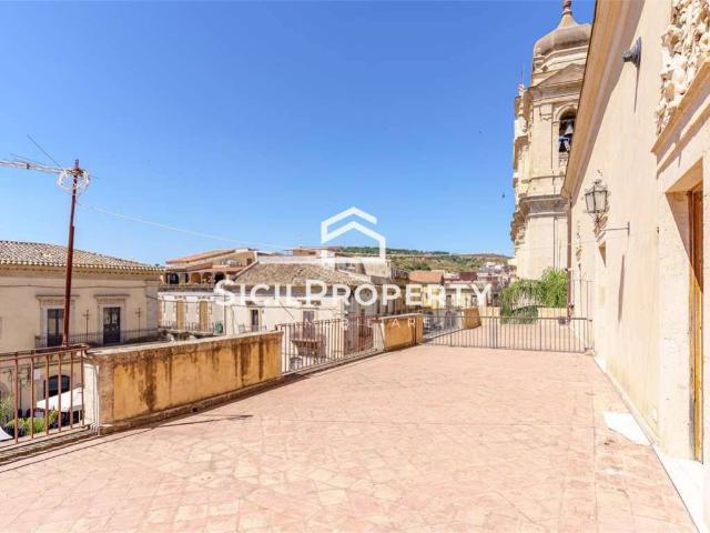 Appartamento in vendita a Militello In Val Di Catania, Sicilia