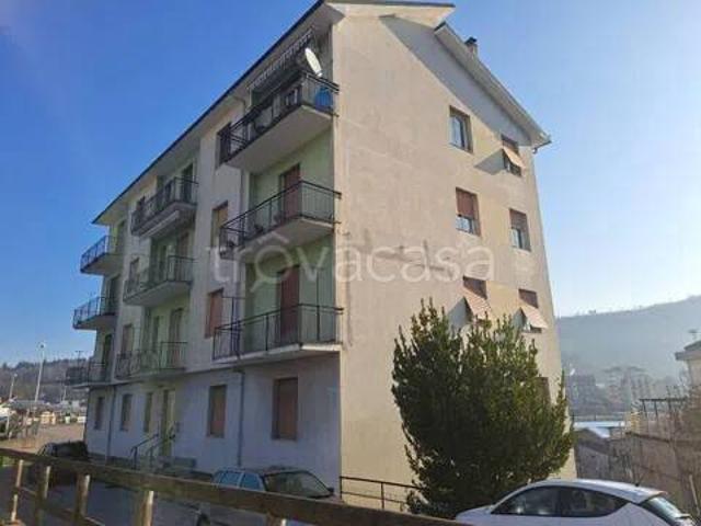 Appartamento in vendita a Millesimo, Liguria
