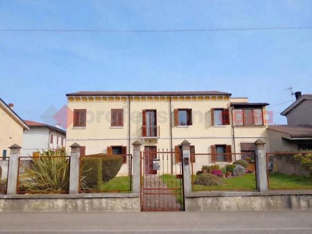 Villa Indipendente in vendita a Minerbe, Veneto