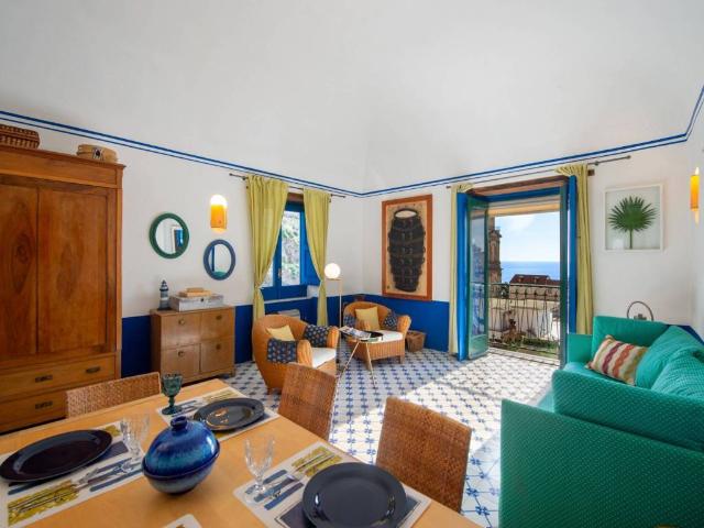 Appartamento in vendita a Minori, Campania
