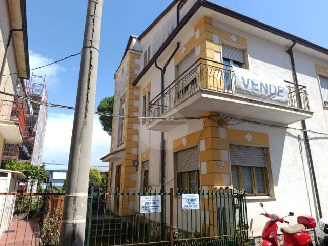 Appartamento in vendita a Scauri, Minturno