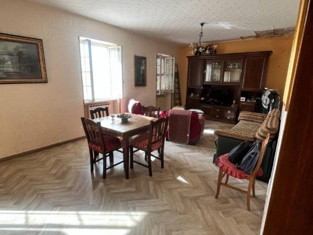 Appartamento in vendita a Scauri, Minturno