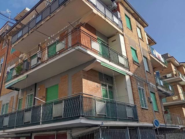 Appartamento in vendita a Scauri, Minturno