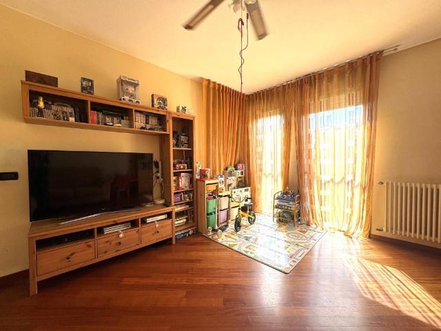 Appartamento in vendita a Mira, Veneto