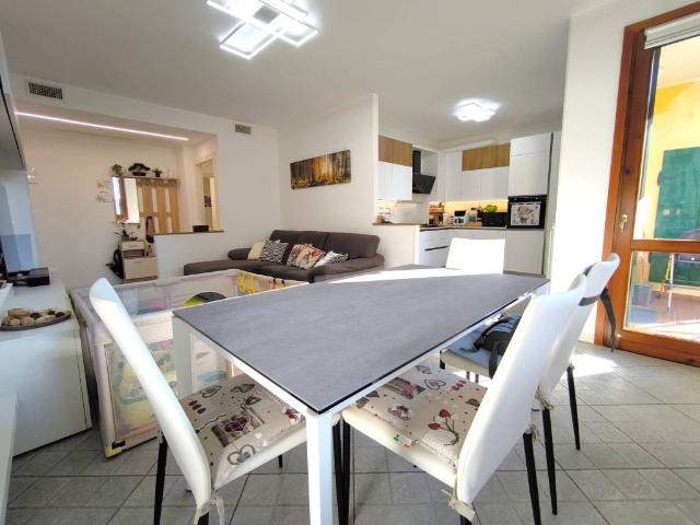 Appartamento in vendita a Mira Taglio, Venezia