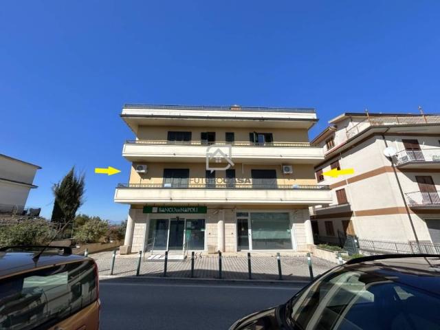 Appartamento in vendita a Mirabella Eclano, Campania