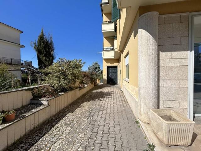 Appartamento in vendita a Mirabella Eclano