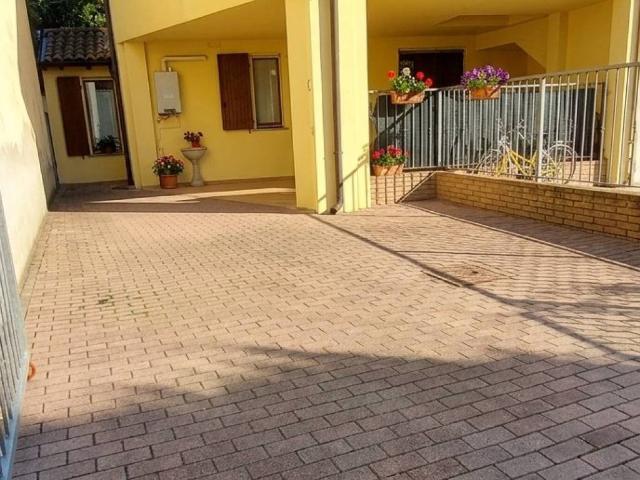 Appartamento in vendita a Miradolo Terme, Lombardia