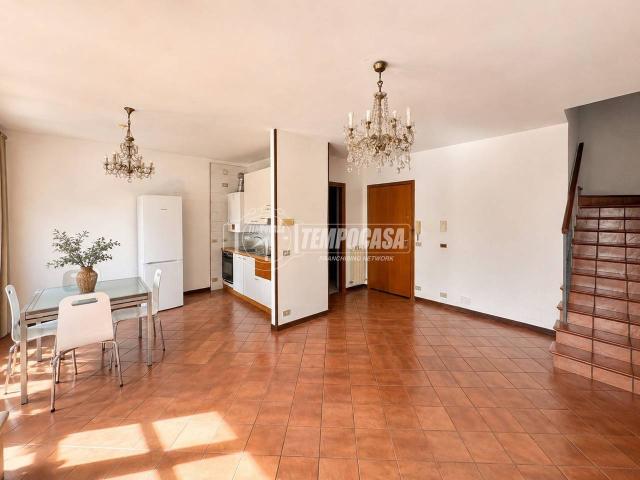 Appartamento in vendita a Unione Comuni Modenesi Area Nord, Mirandola