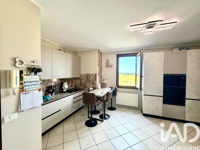 Appartamento in vendita a Unione Comuni Modenesi Area Nord, Mirandola