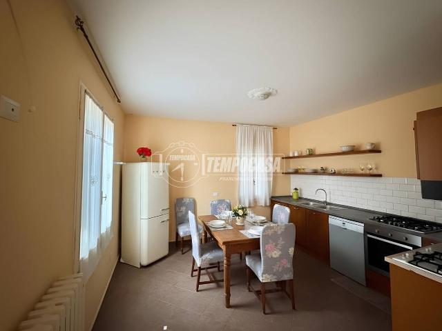 Appartamento in vendita a Unione Comuni Modenesi Area Nord, Mirandola