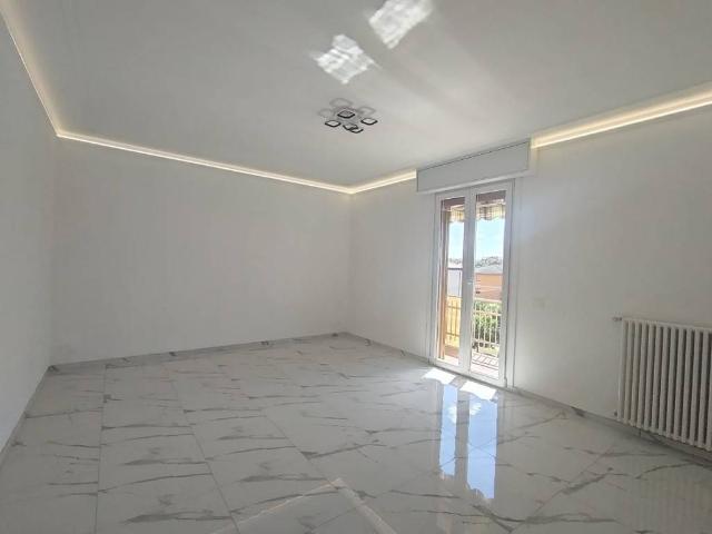 Appartamento in vendita a Unione Comuni Modenesi Area Nord, Mirandola